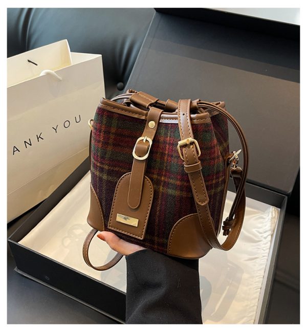 Plaid woolen bucket bag casual drawstring bag fashion Joker Messenger bag